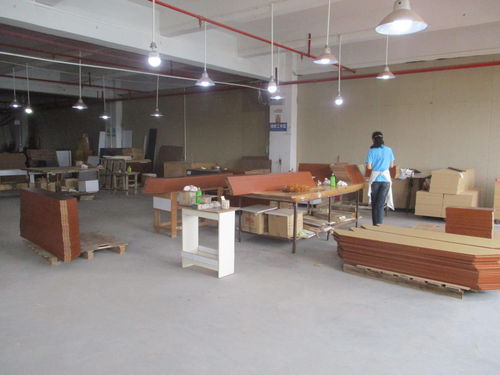 金旺呈 以轻奢美学与实木匠心，引领欧美风桌椅的互联网销售新篇章